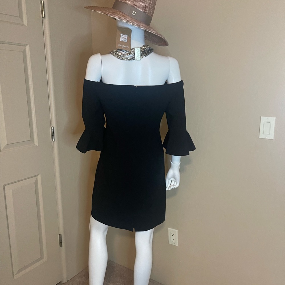 Black Halo Madigan Off the Shoulder Dress - 8 - Picture 6 of 8